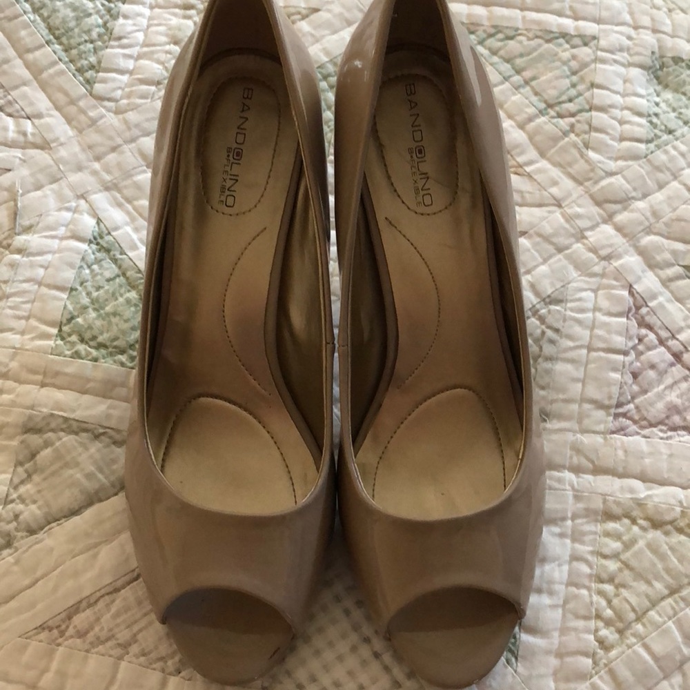 Tan heels
